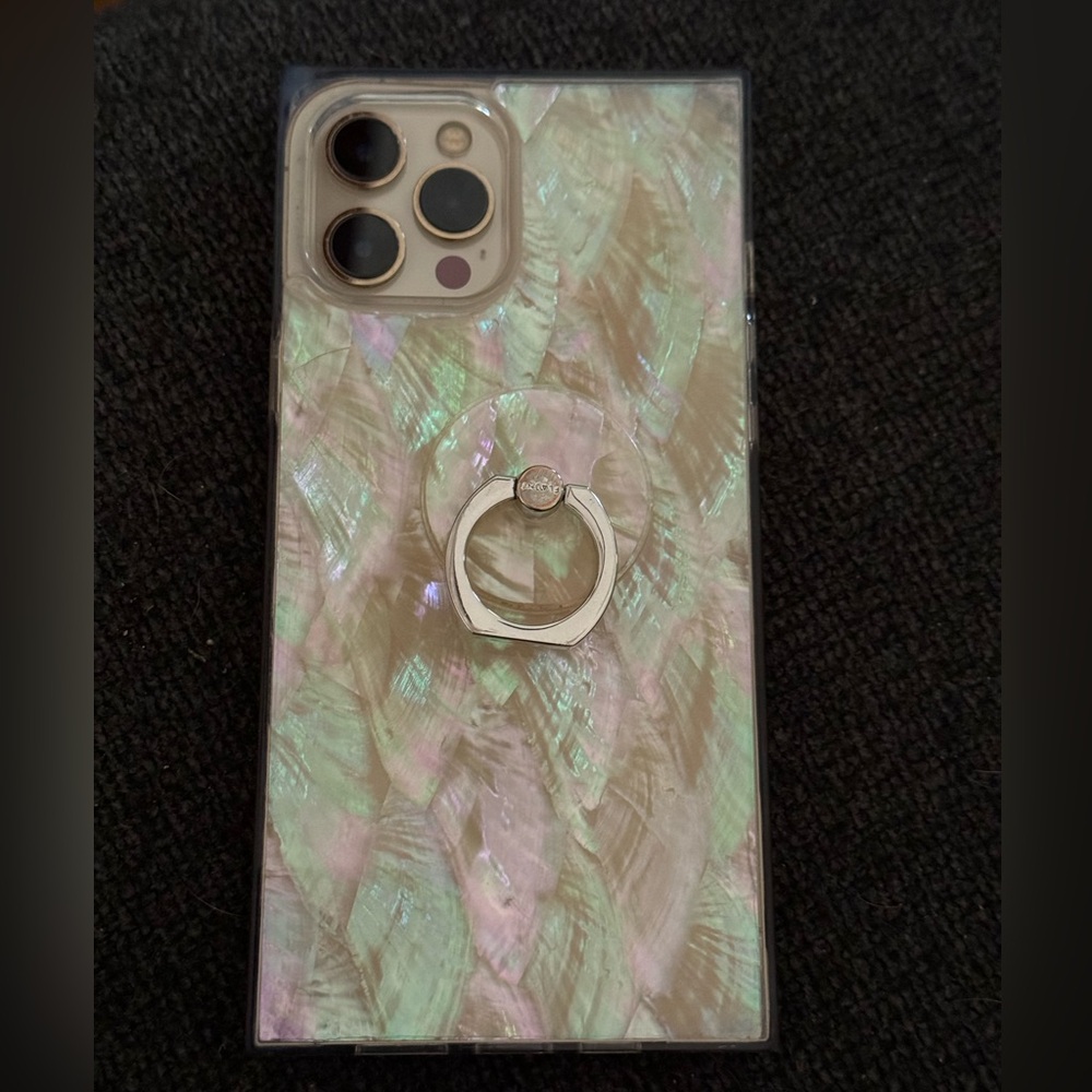 Mother of Pearl Flaunt case and ring for 12 pro max iPhone